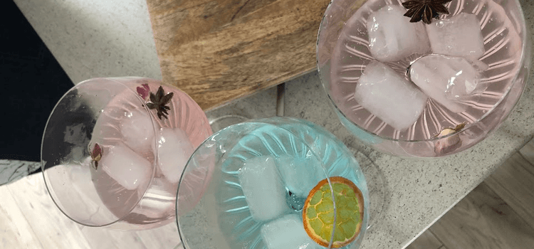 Alkoholmentes gin tonic